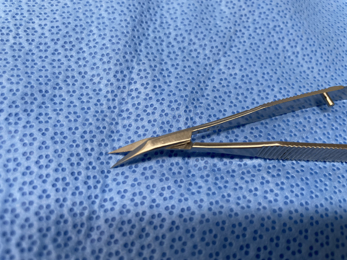 FS7667 McClure Iris Scissors - 4 1/2" - Angled - Sharp Tips
