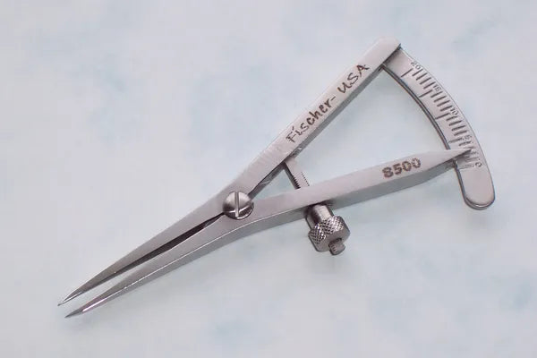 8500 Castroviejo Caliper