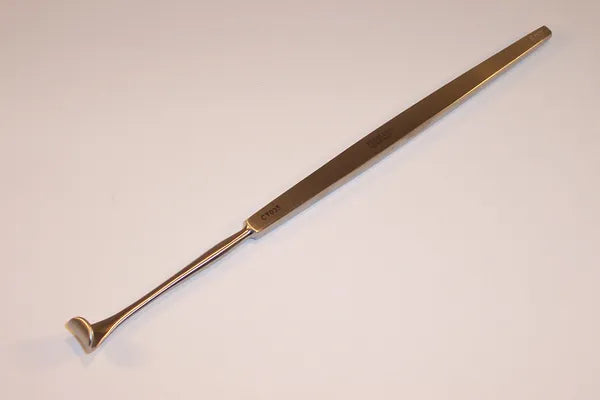 9002 Conway Lid Retractor