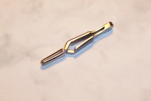 FF-6686S Dieffenbach Serrefine Forceps
